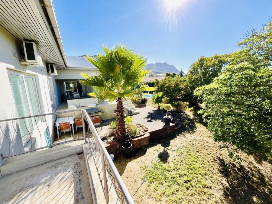 To Let 3 Bedroom Property for Rent in Riebeek Kasteel Western Cape